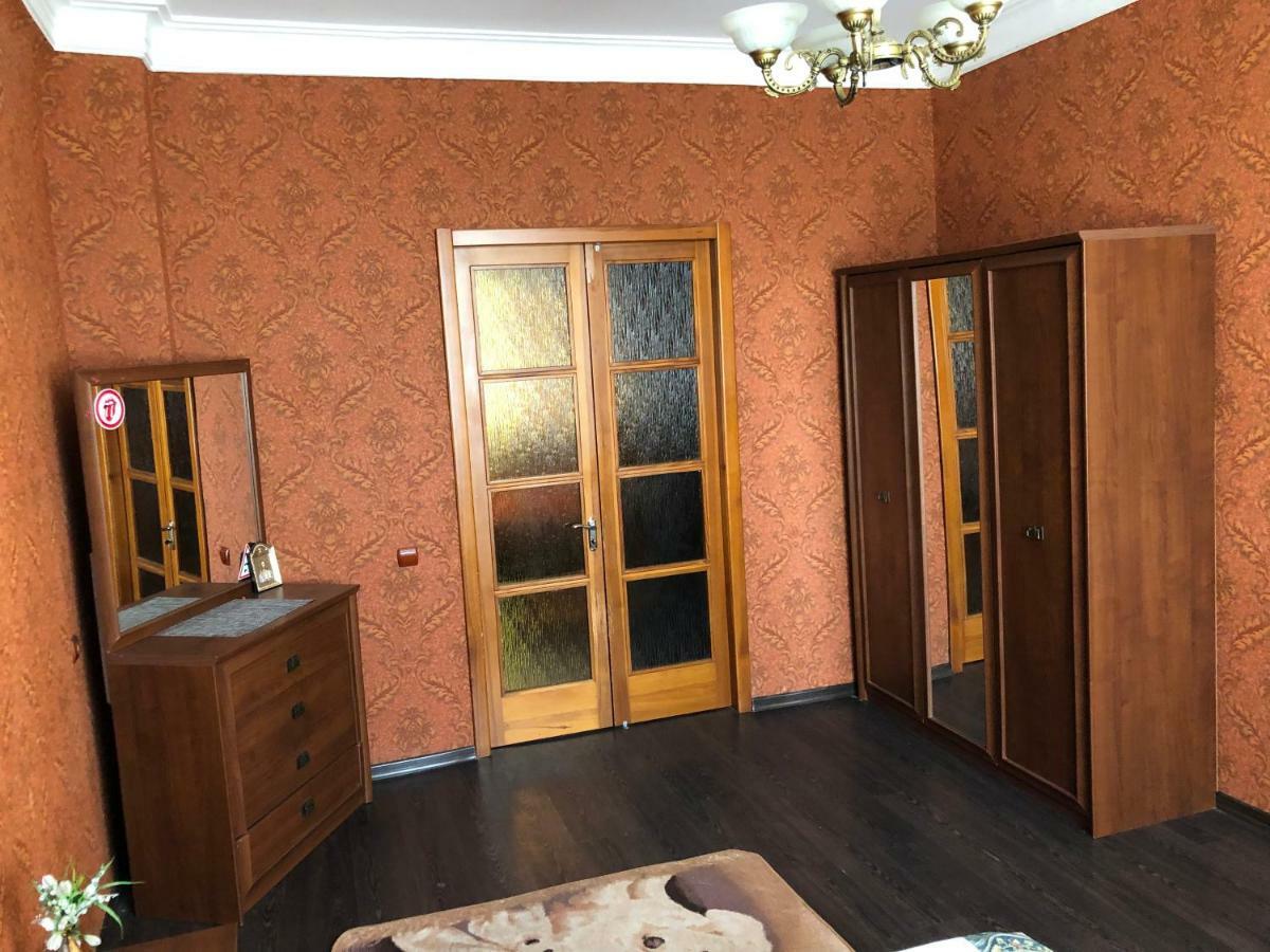 Apartment in the city centre Dnipro Ngoại thất bức ảnh